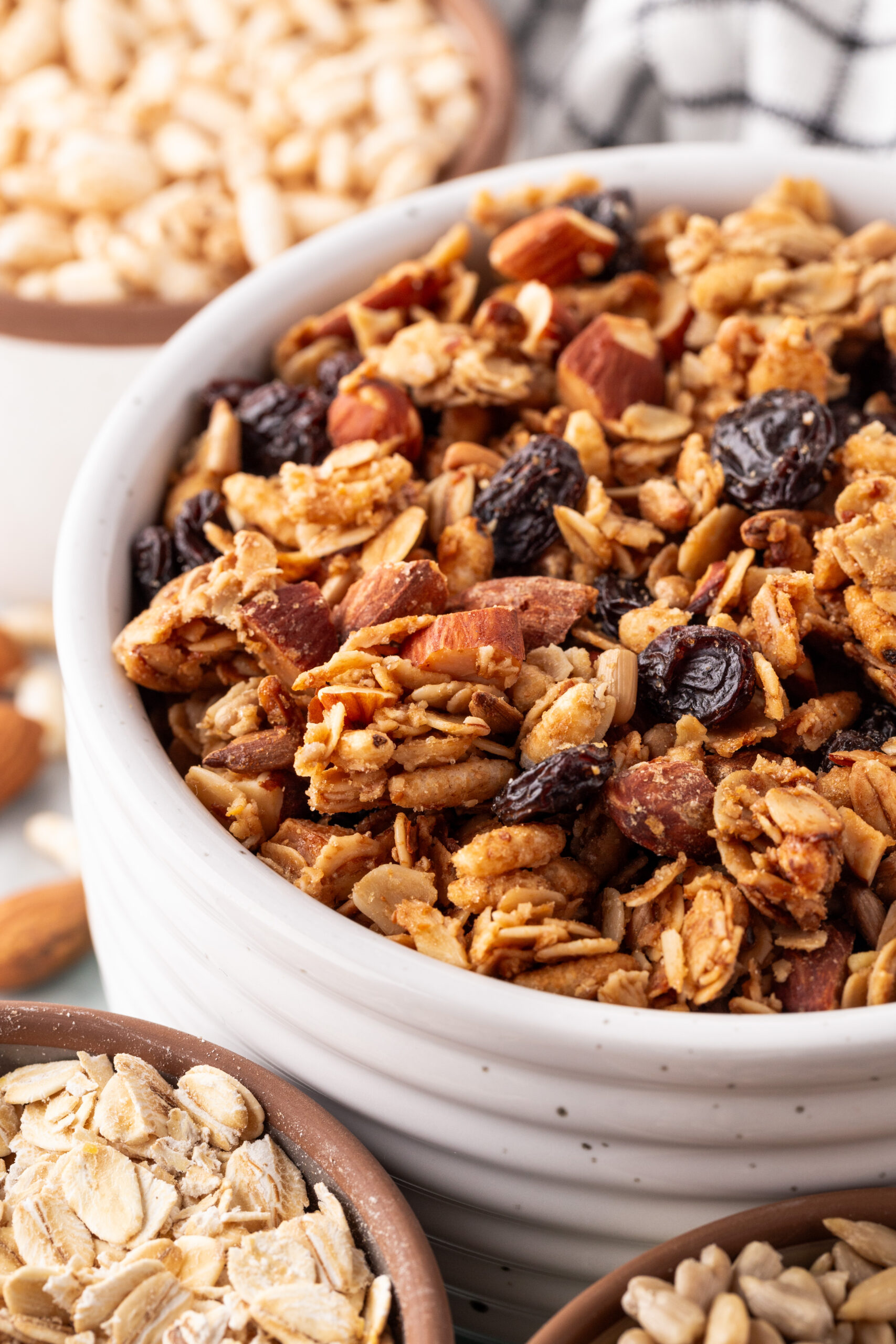 The Perfect Homemade Granola Recipe with Oats, Nuts, and Dried Fruit